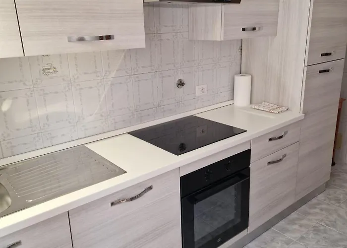 Appartamento-castro Pretorio Рим